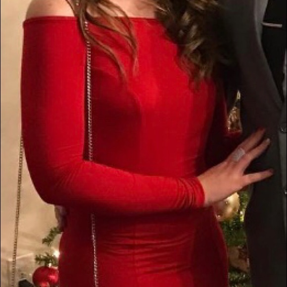 Dress - Picture 3 of 3